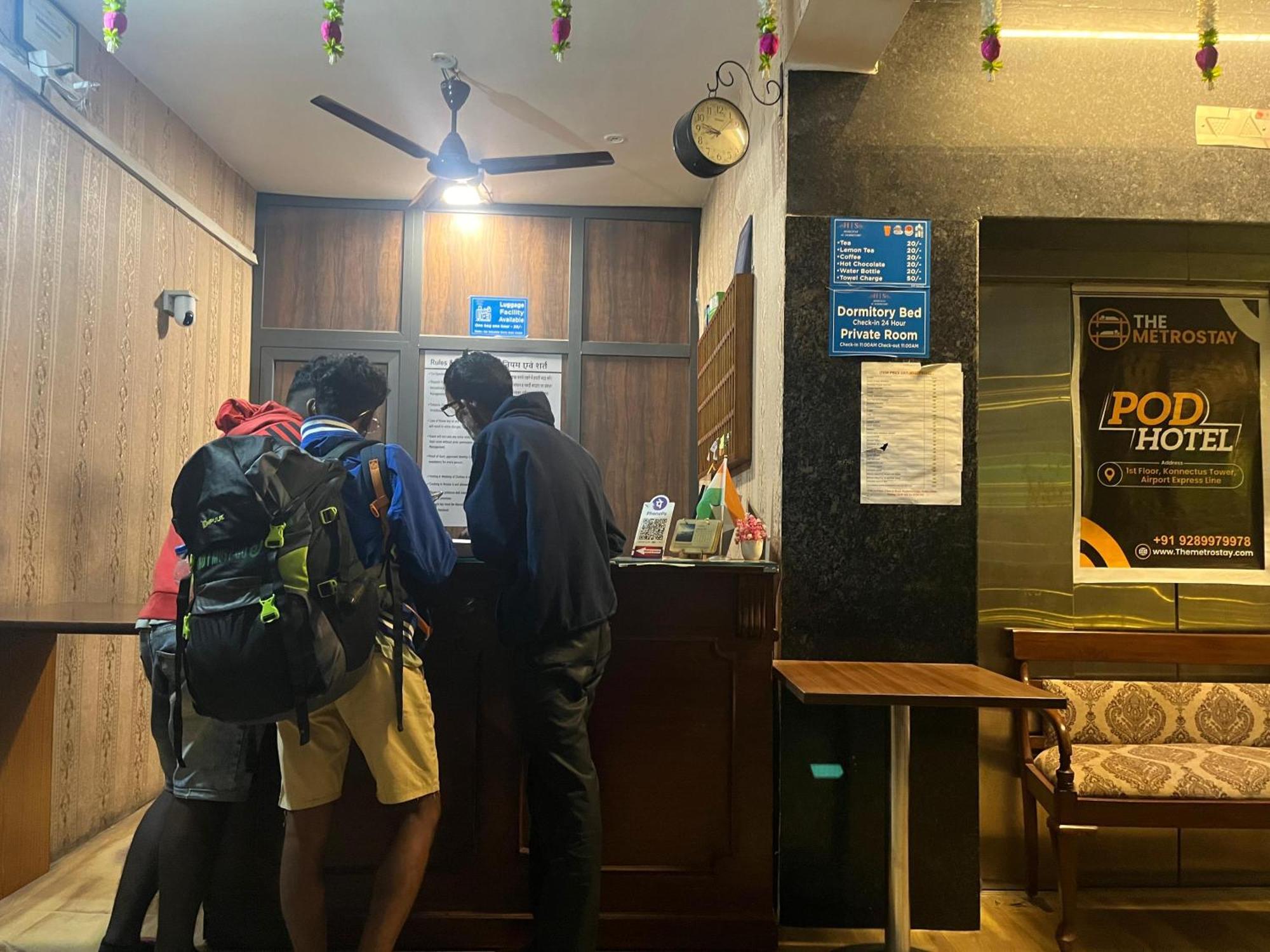 Homestay Ac Dormitory Нью-Дели Экстерьер фото