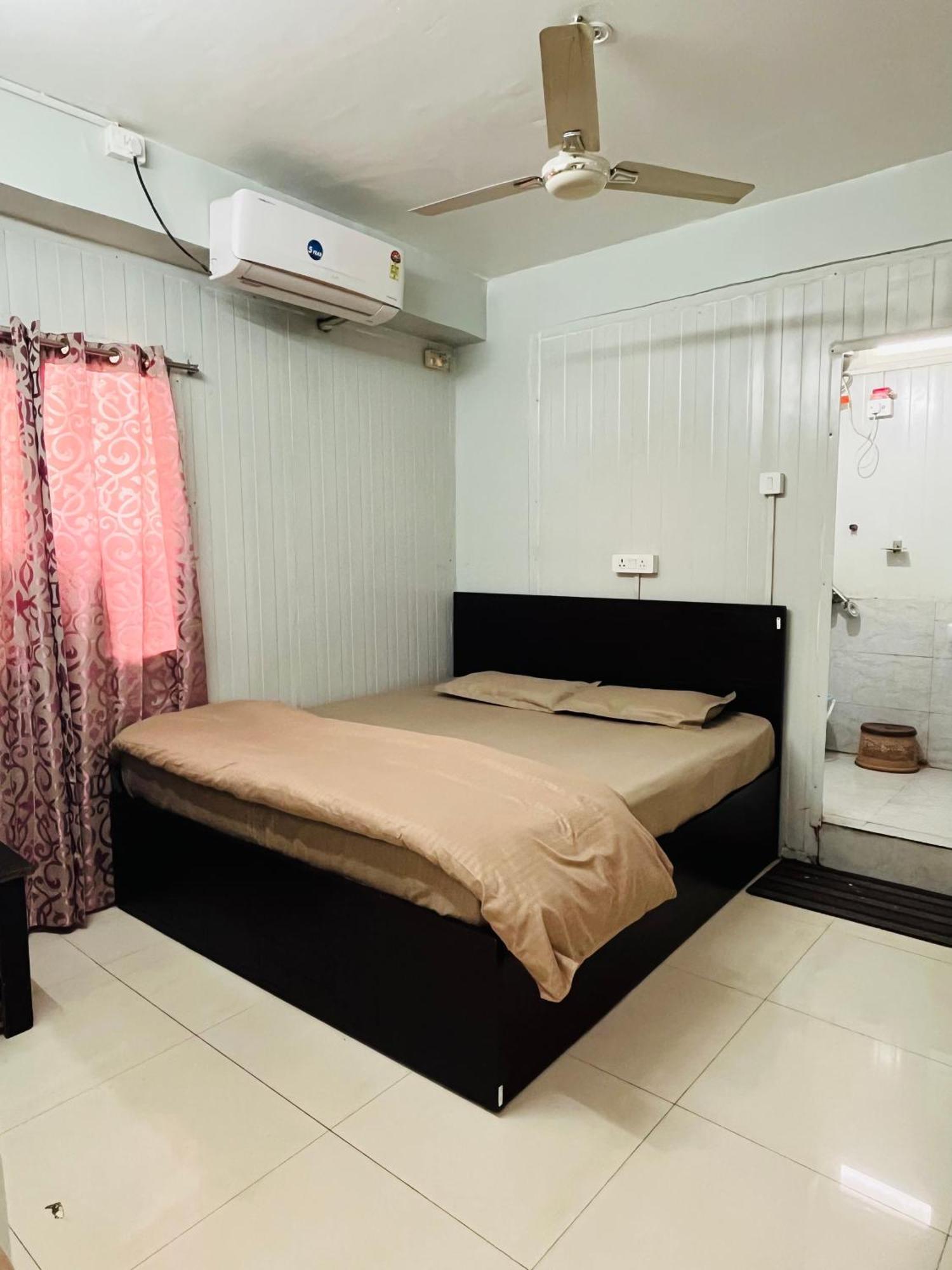 Homestay Ac Dormitory Нью-Дели Экстерьер фото